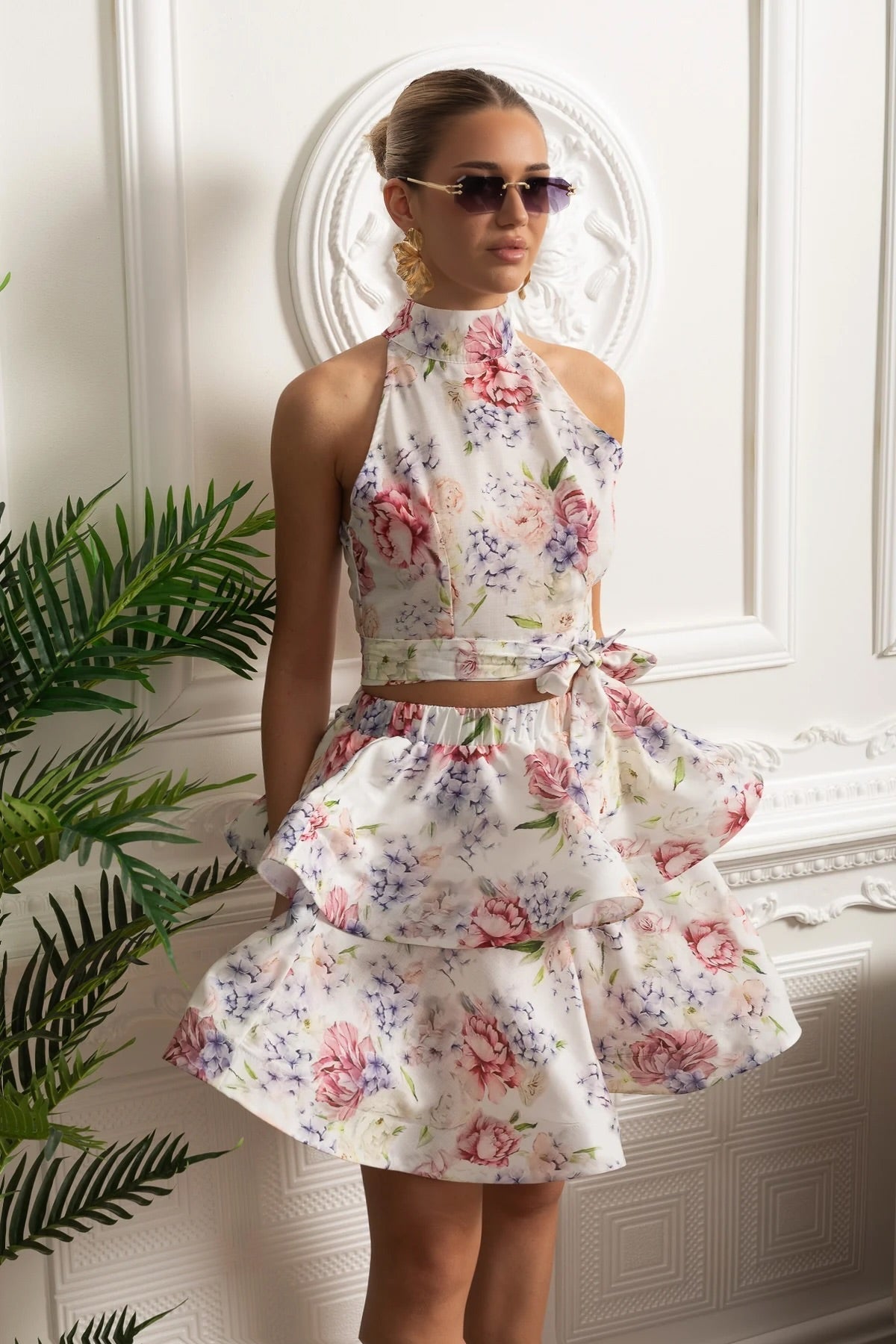 Floral Halter Crop Top and Layered Ruffle Mini Skirt Set - White/Pink