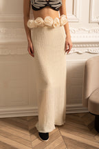 High-Waisted Knit Skirt With 3D Flowers Appliques - Ivoire