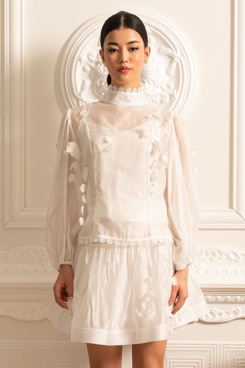 Elegant Floral Co-Ord With Delicate Lace Trim Accents - White